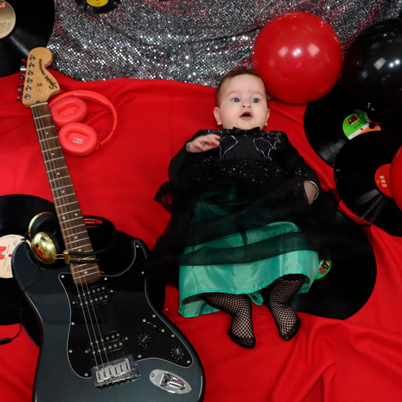 צילומי סטודיו - Born TO Rock